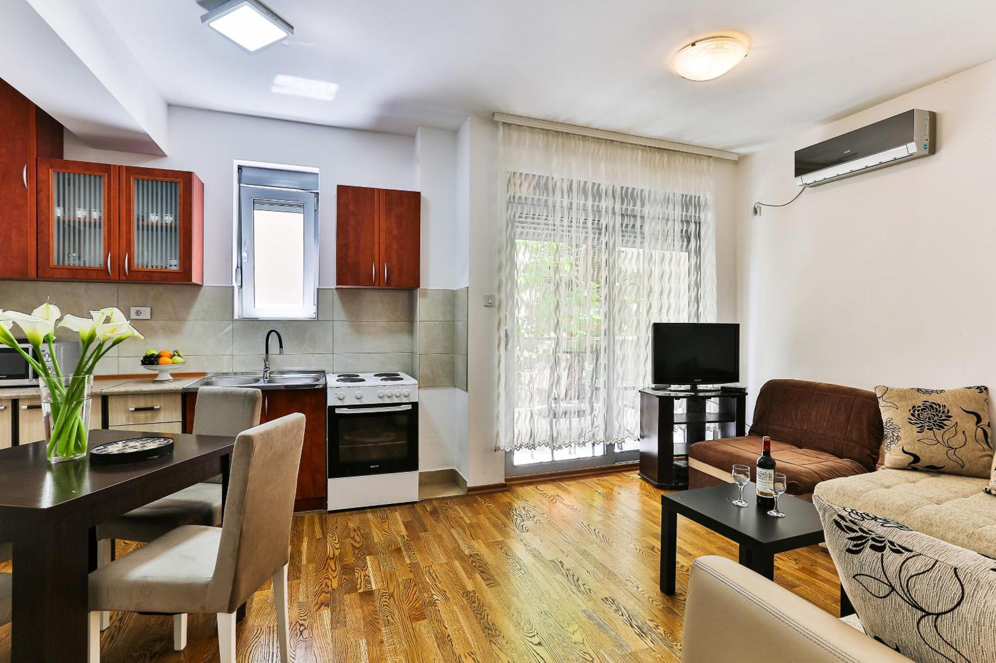 City Montesun Apartments 2 布德瓦 外观 照片